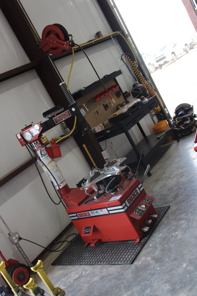 Service bay